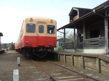 18　上総中野駅.jpg