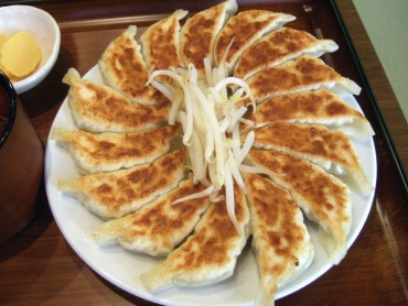 石松　餃子.jpg