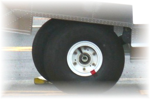 フロ-ト 車輪.jpg