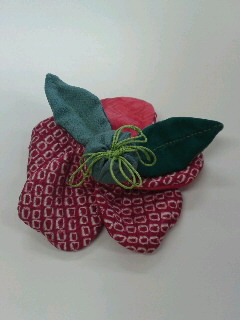 つるし雛　つばき