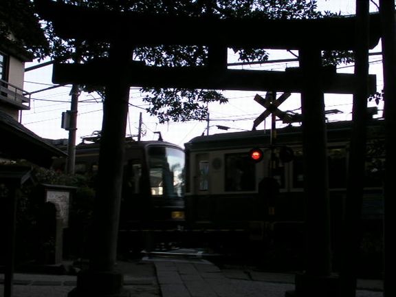 022torii-enoden.jpg