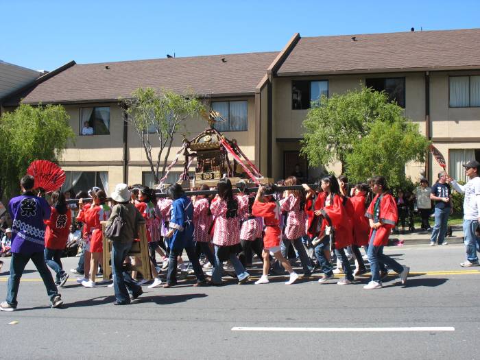 onnamikosshi.JPG