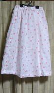 ピンク色の玉模様スカート１