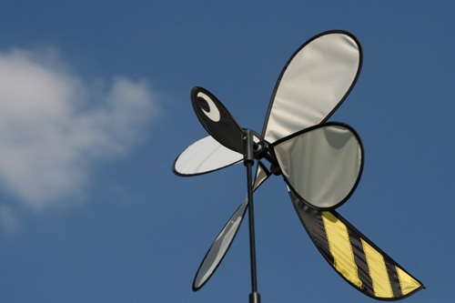ミツバチの風車