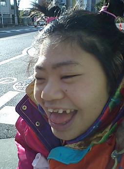 お菓子への笑顔