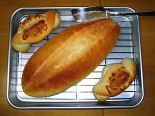 コッペパン(大)とソーセージパン