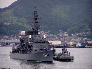 060710呉・護衛艦・せとゆき.jpg