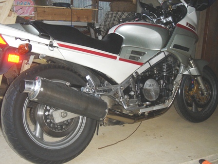 カーボンサイレンサー