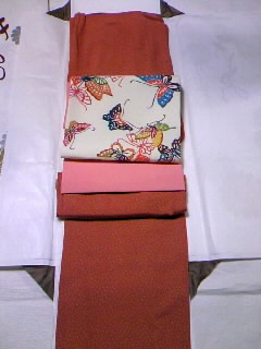 2008/3/28赤梅小紋と蝶々