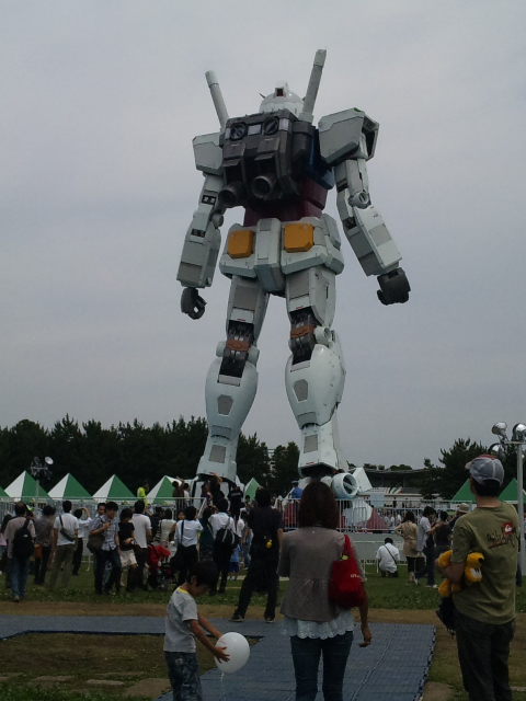 ガンダム後姿