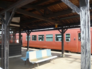 御来屋駅