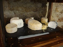 Cave de l'Os a Moelle Cheese 2.jpg