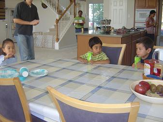 2007-11-18 Play date at Ojas House 013a.JPG