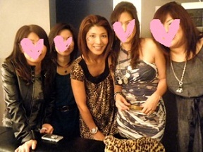 Akanishi Jin Concert Group at Kaoru's House 3 blog.jpg