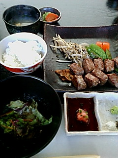 和牛ヒレステーキセット１６００円