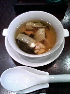 鶏肉、杏仁、沙参のスープ