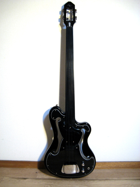 EASTWOOD EUB-1 フレットレス仕様 エレキベース Eastwood EUB-1 Left-Hand Electric Fretless Bass Guitar