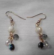 ピアス・ホワイトパール