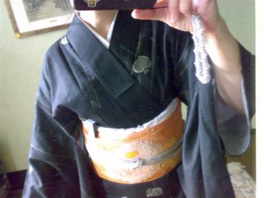 オレンジ羅織り＆黒浴衣.jpg