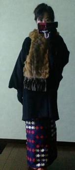 紺銘仙とカシミアコート.jpg