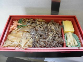 お昼ごはんのお弁当