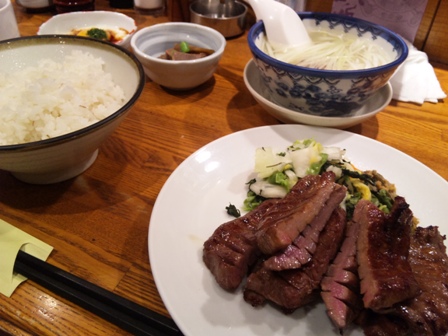 SH380164.jpg