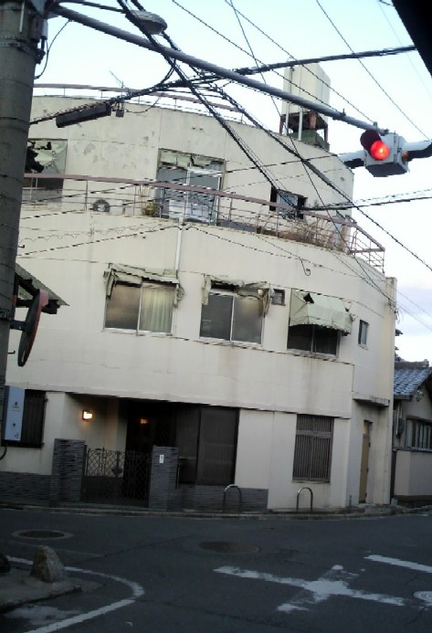 奈良中央漬物のあった場所の建物