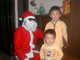 2001x-mas_256.jpg