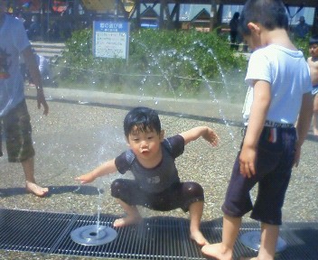 NEC_0042.JPG 4月21日　環境楽園.jpg