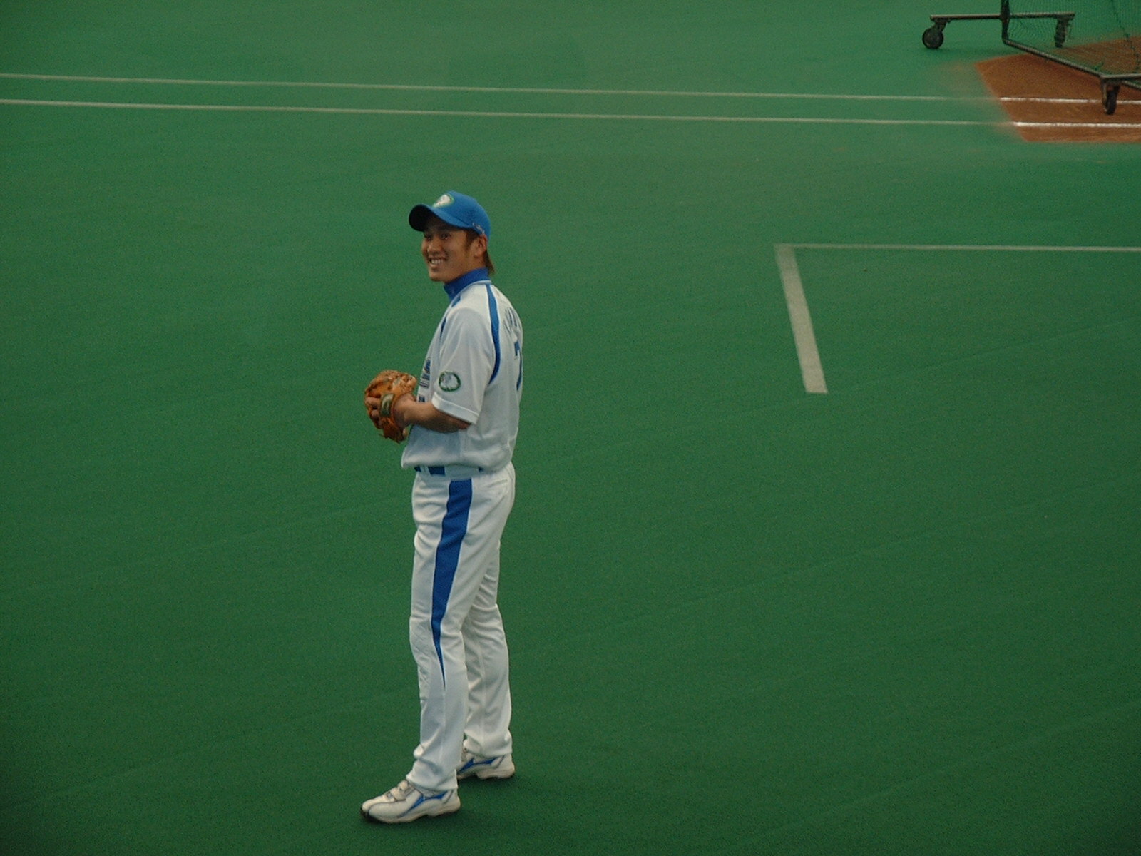 ファンに声を掛けられニンマリのヤス