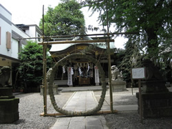 大鳥神社茅輪