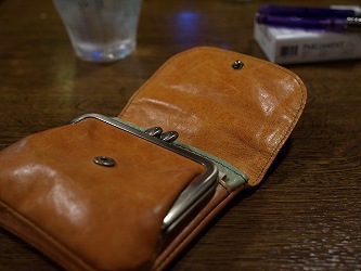 財布。開いたところ。