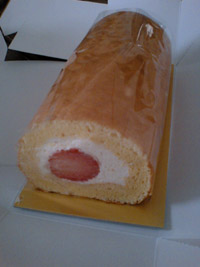 あまおうのロールケーキ！.jpg