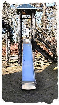 2008.11.14..城峯公園.滑り台.jpg