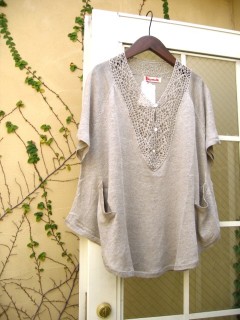 mao made かぎ針リネンニットプルオーバー