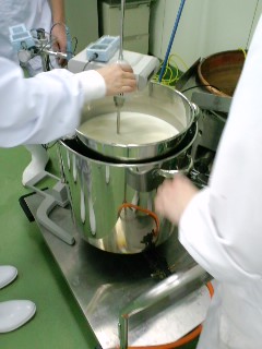090604_1220~01.jpg