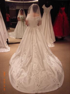 ウエディングドレス２