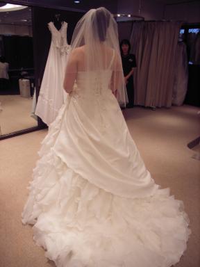 ウエディングドレス４