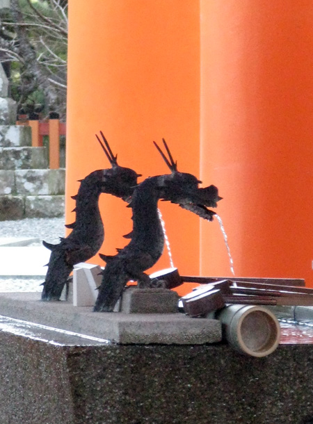 熊野那智大社の龍