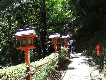 鞍馬寺道.jpg