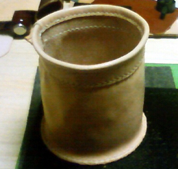 携帯缶底部分完成.jpg