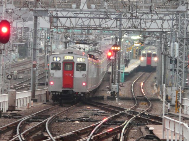 相鉄7000系