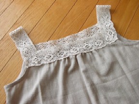 レースキャミソール２