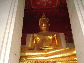 viharn phra mongkon bophit2