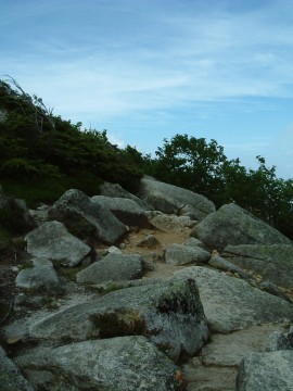 金峰山山頂直下