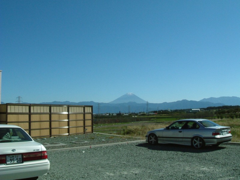 韮崎旭温泉駐車場