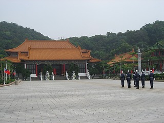 忠烈祠の衛兵交代