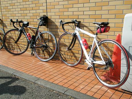 奥さまのロードバイクお似合いです！