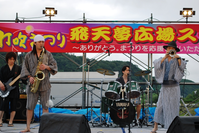 花火とライブ 007-1.jpg