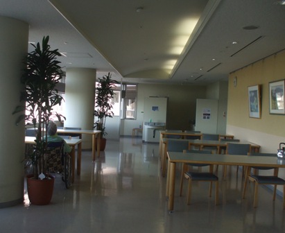 市民病院05デイルーム２.jpg
